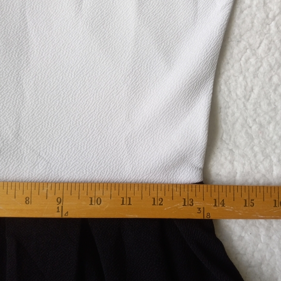 LULAROE Amelia Black & White Colorblock Pleated Dress, Size Small - Picture 11 of 12